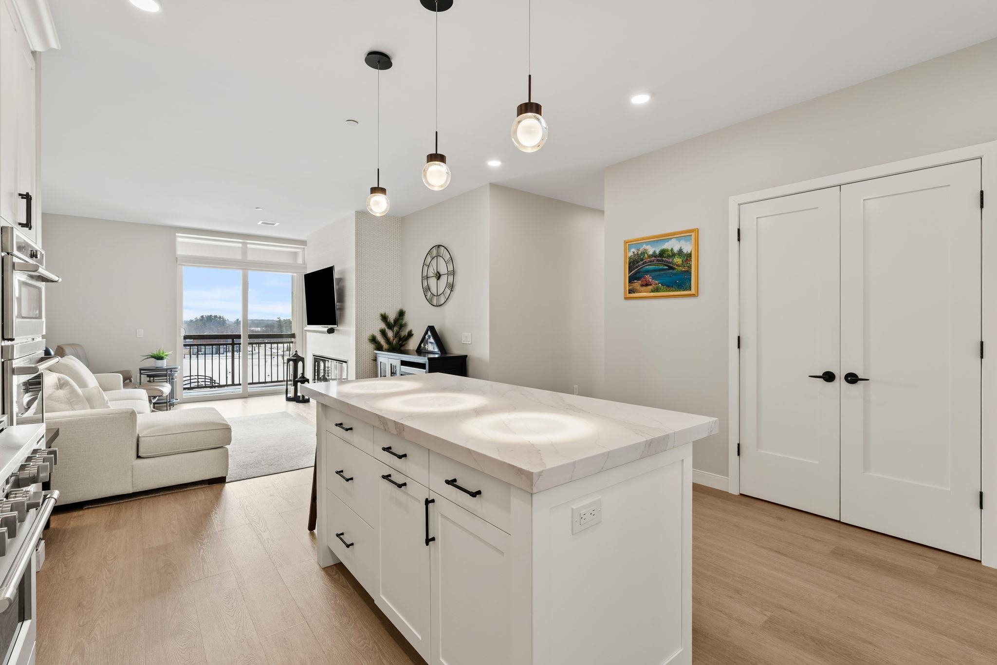 18 Artisan Drive Unit: 512