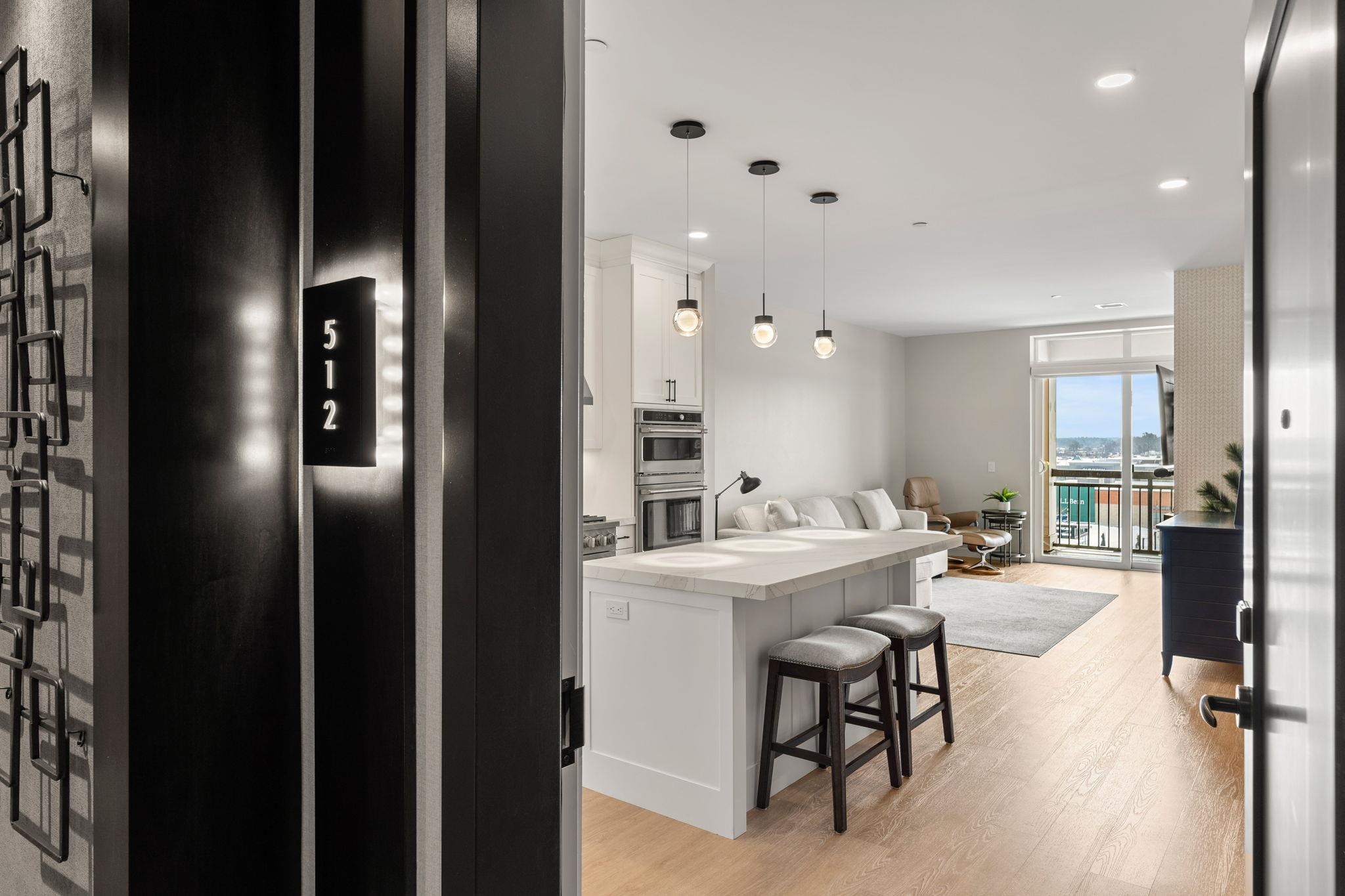 18 Artisan Drive Unit: 512