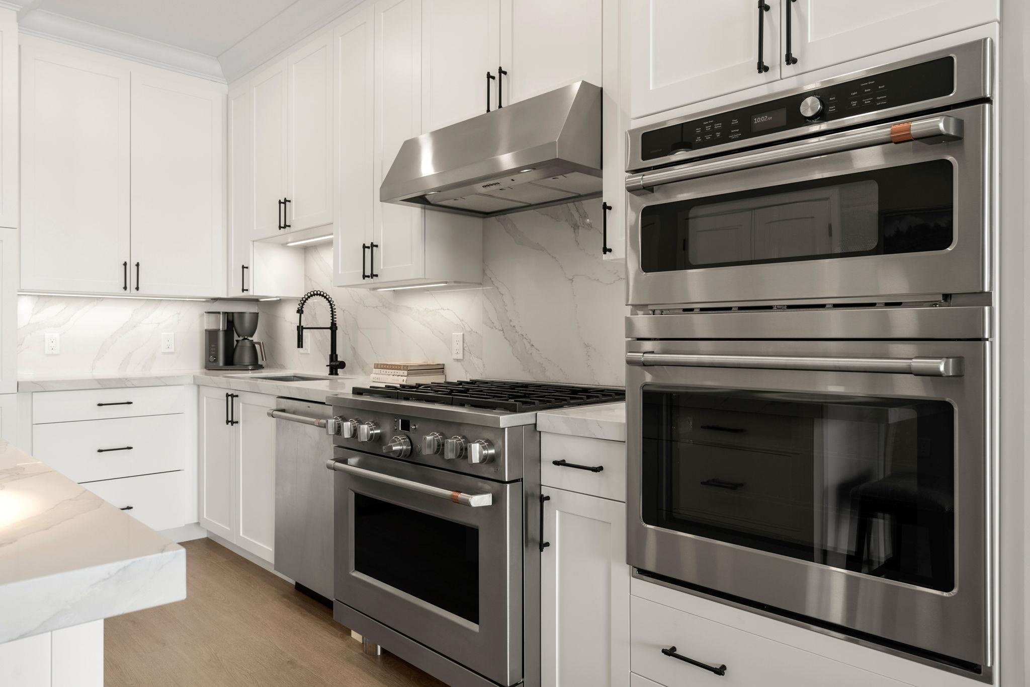 18 Artisan Drive Unit: 512
