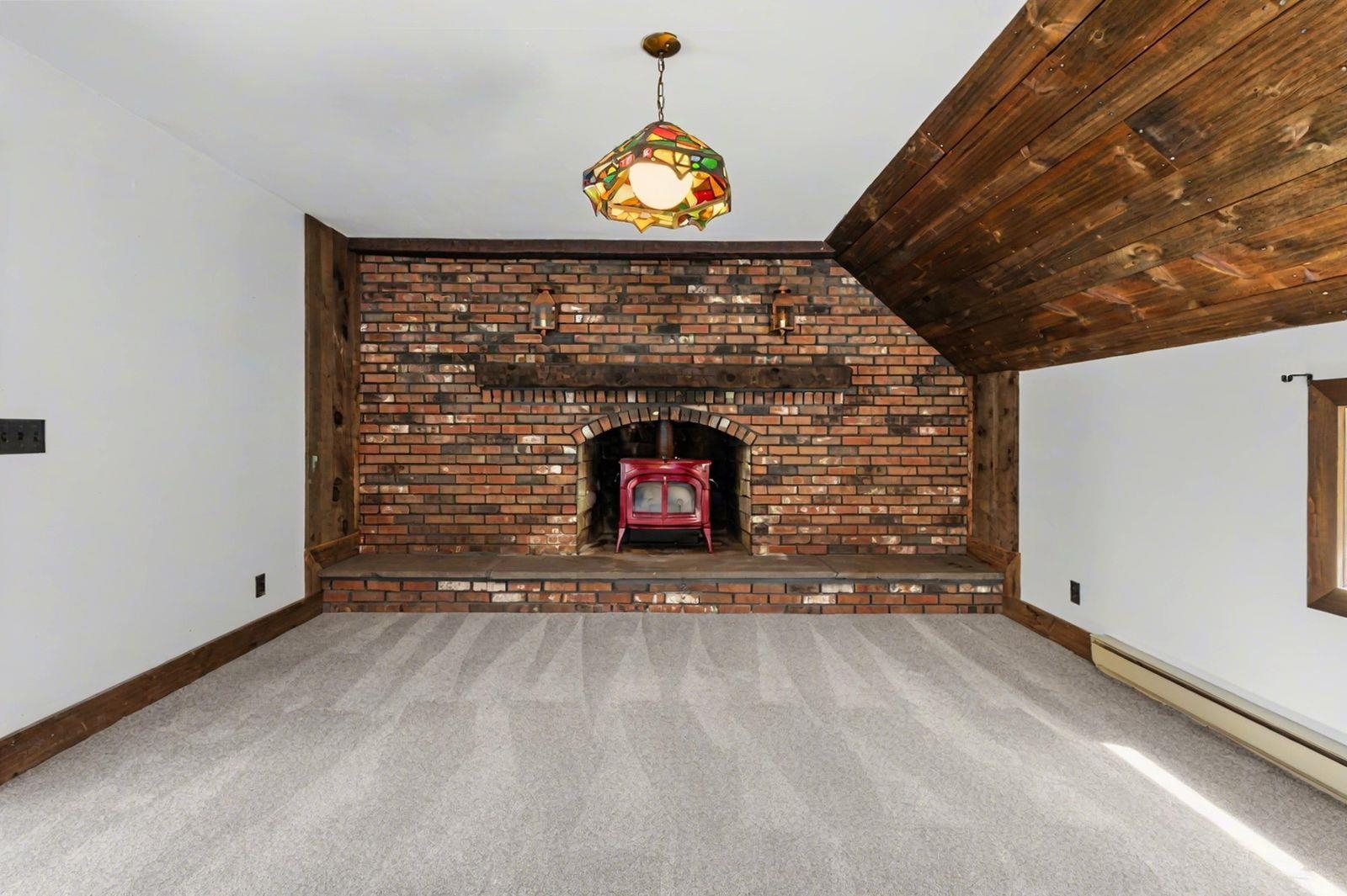 12 Miltimore Road