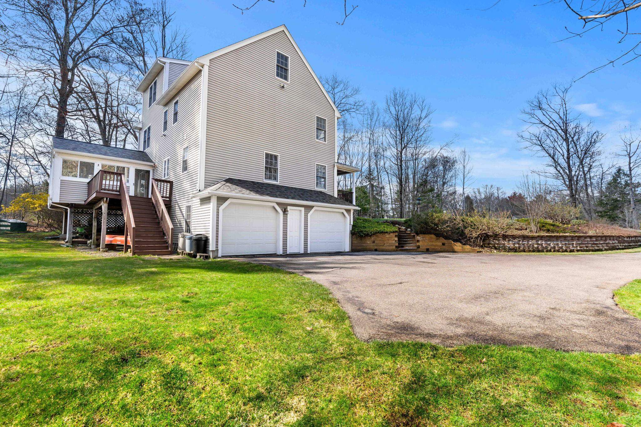 7 Lindon Drive