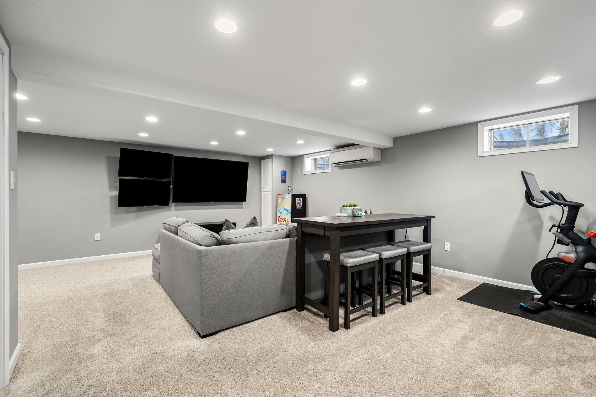 5 Falcon Drive