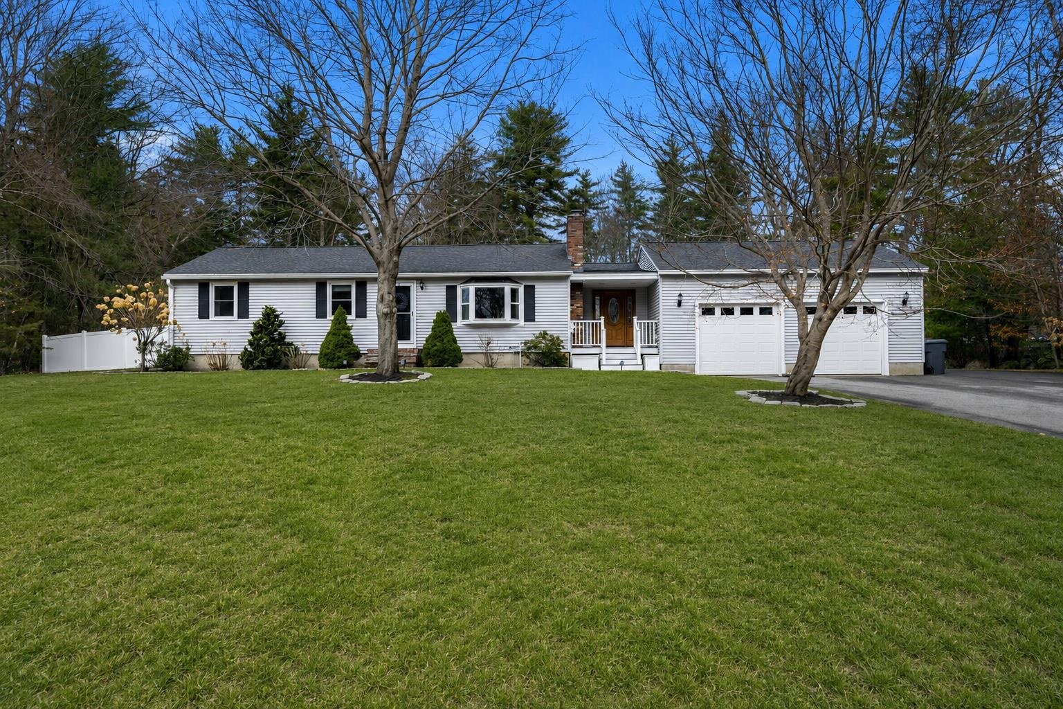 5 Falcon Drive