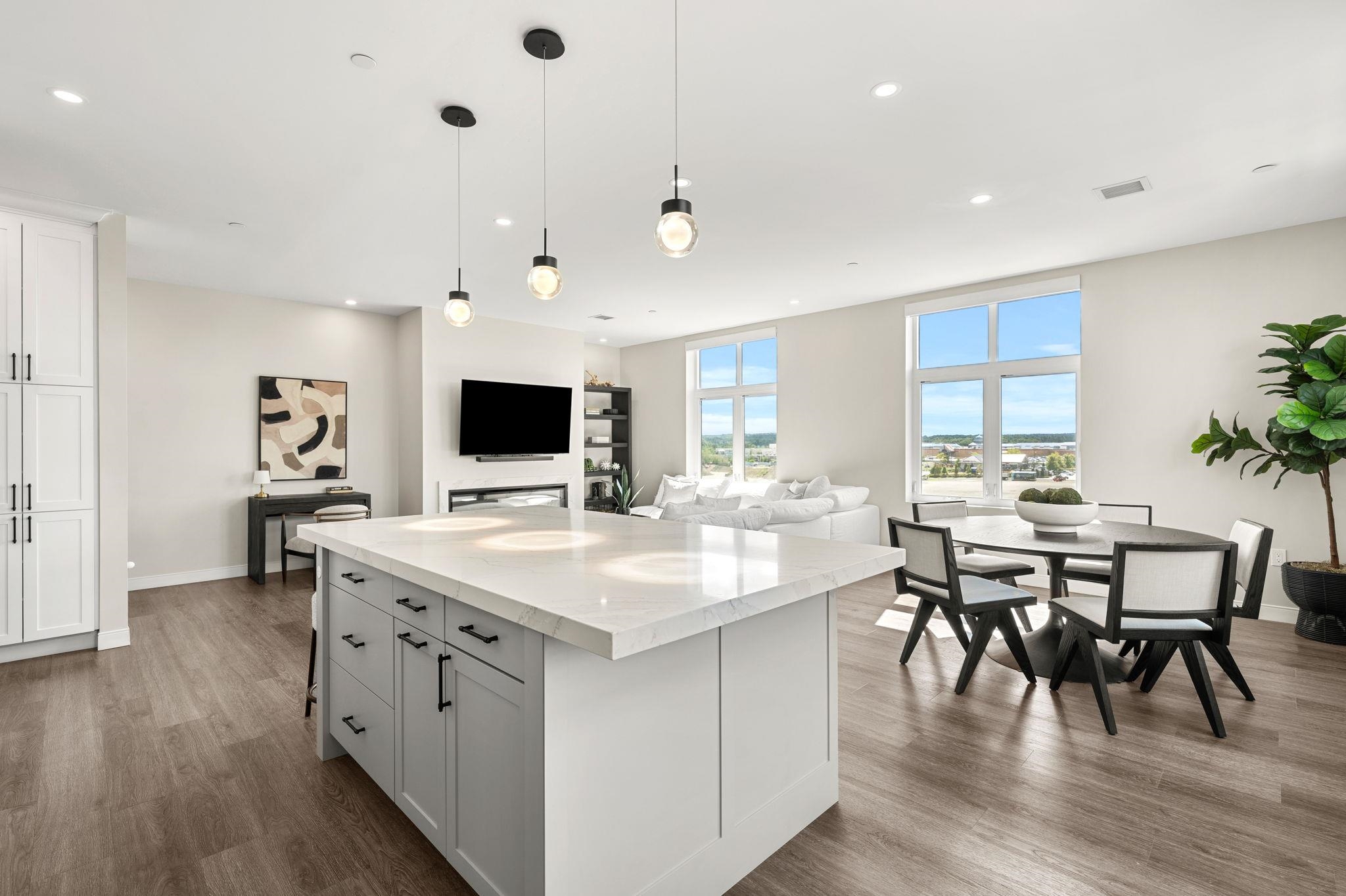 18 Artisan Drive Unit: 501
