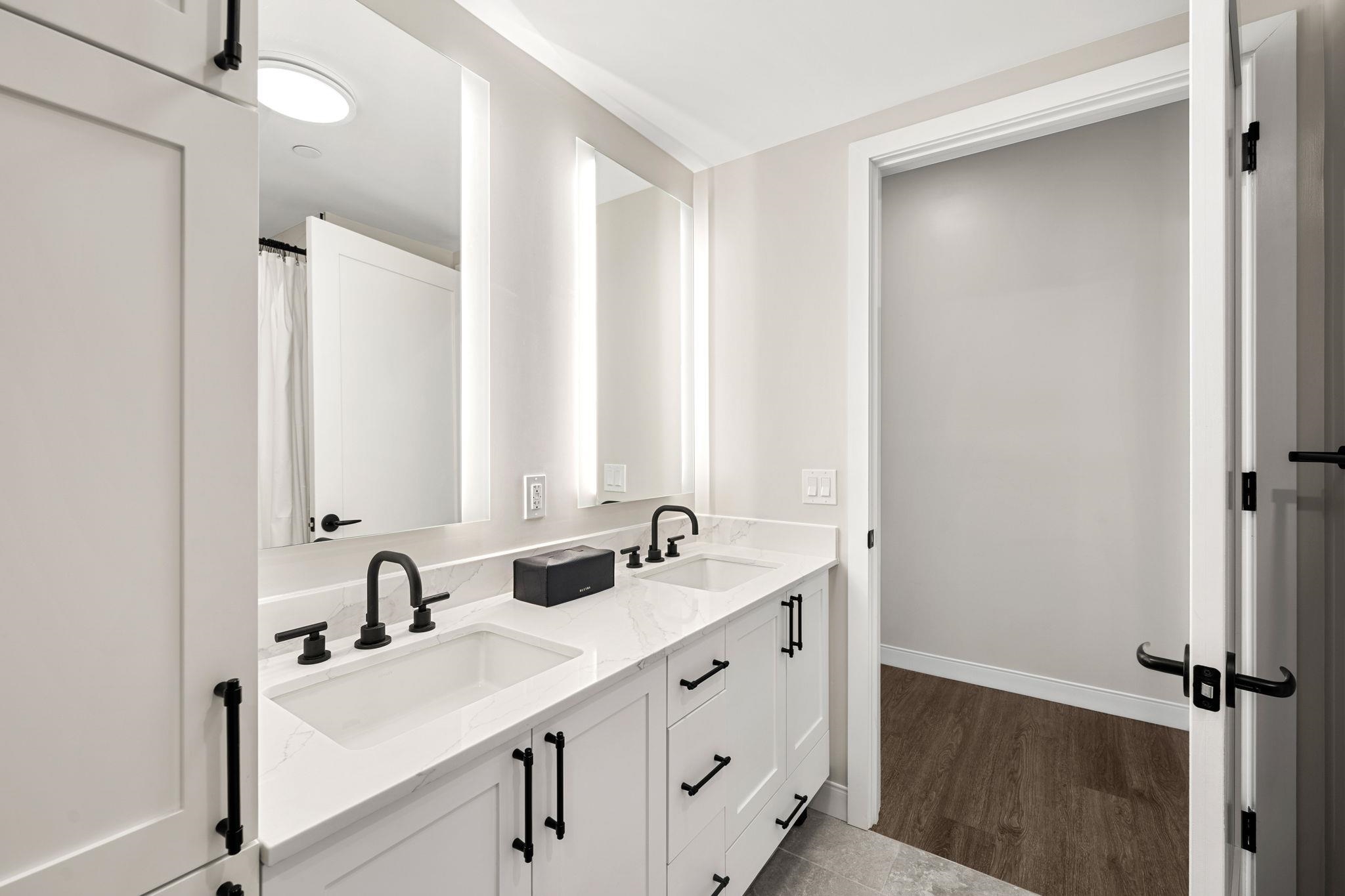18 Artisan Drive Unit: 501