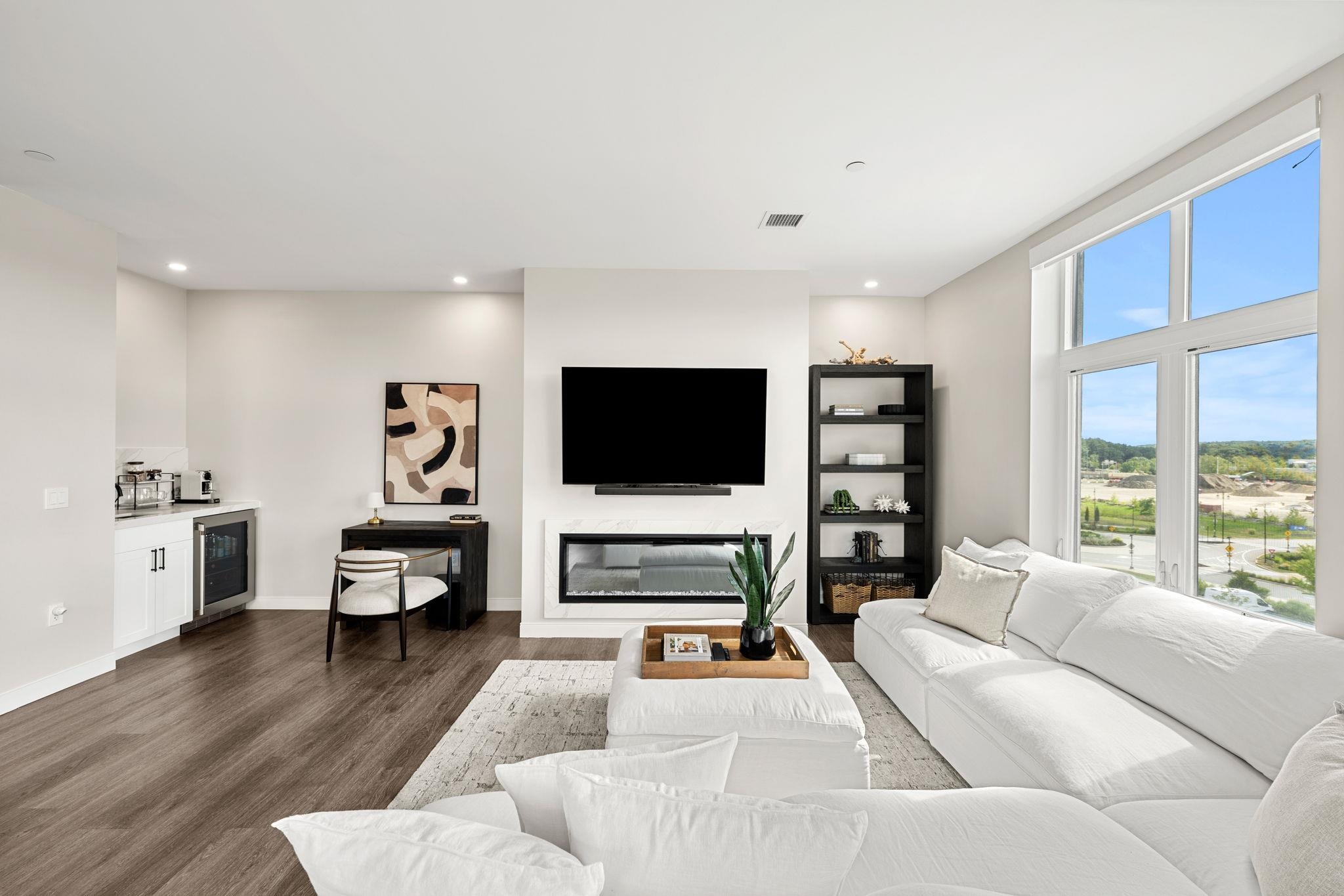 18 Artisan Drive Unit: 501