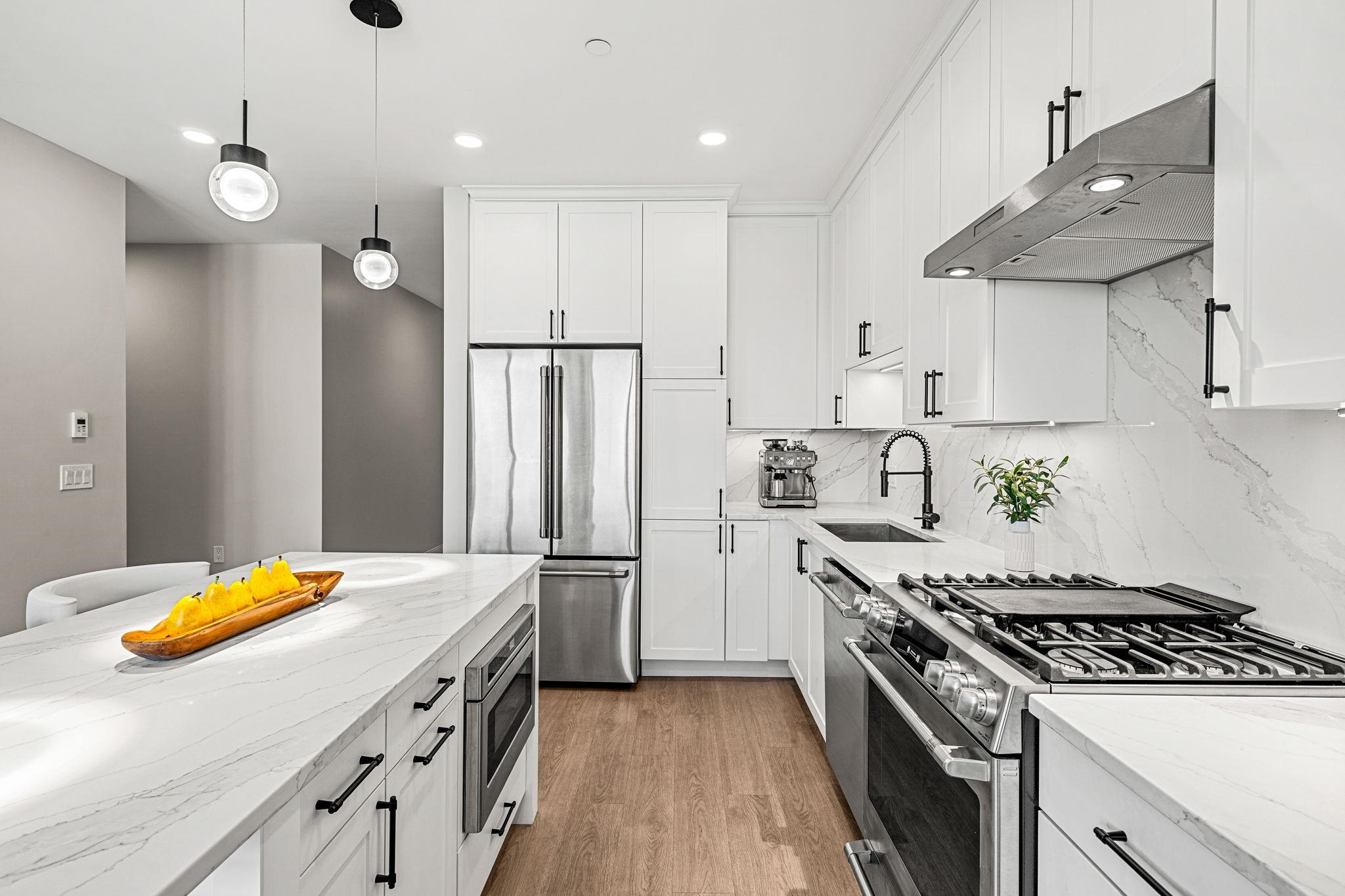 18 Artisan Drive Unit: 318