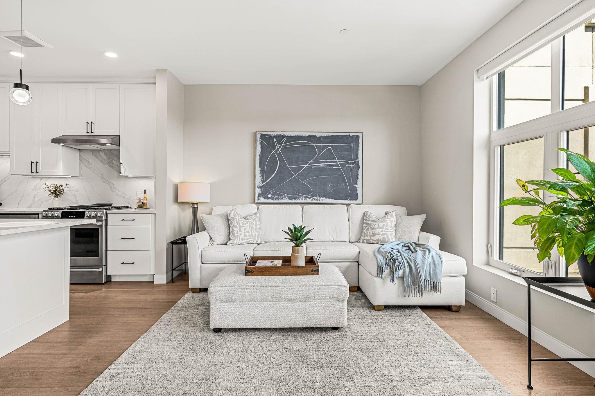 18 Artisan Drive Unit: 318