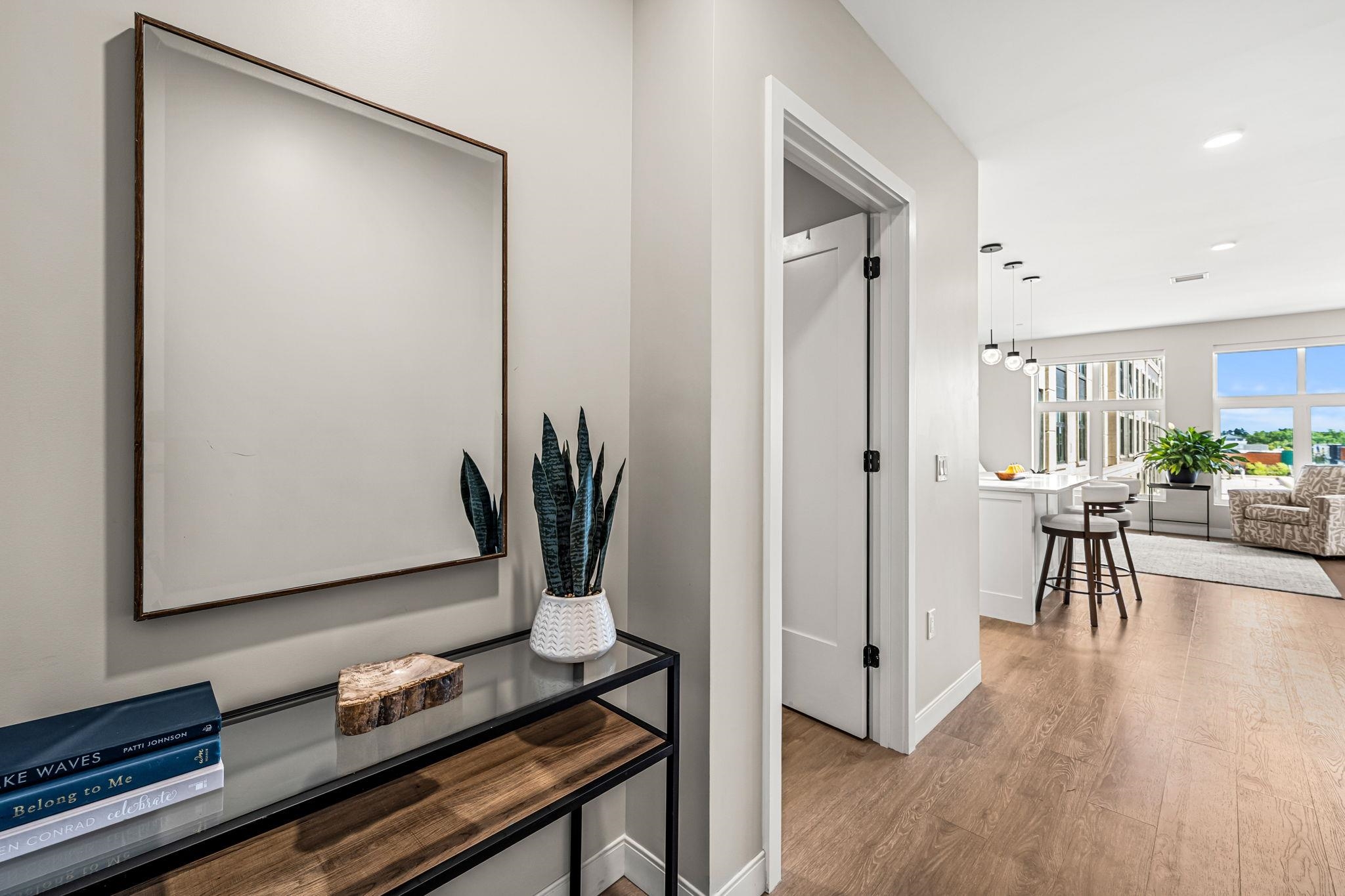 18 Artisan Drive Unit: 318