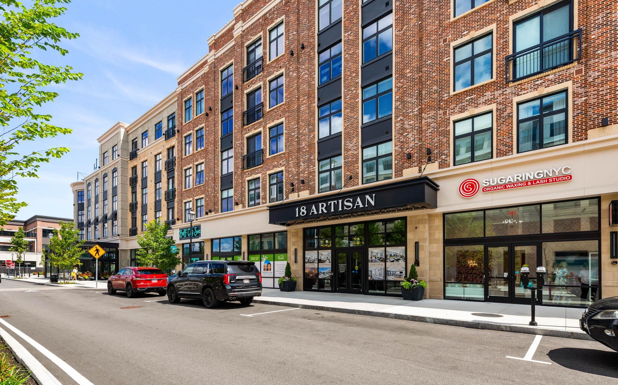 18 Artisan Drive Unit: 211