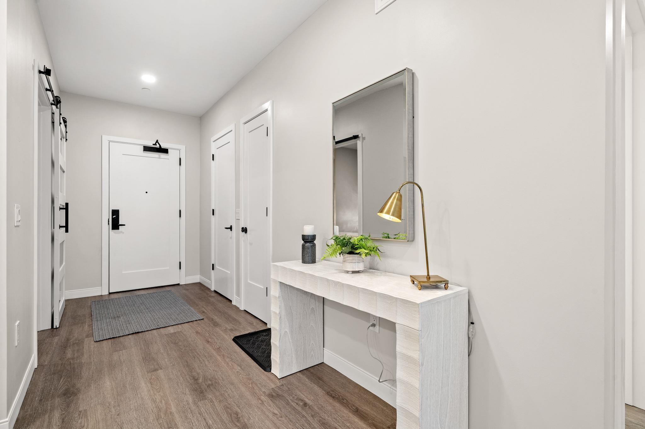 18 Artisan Drive Unit: 211