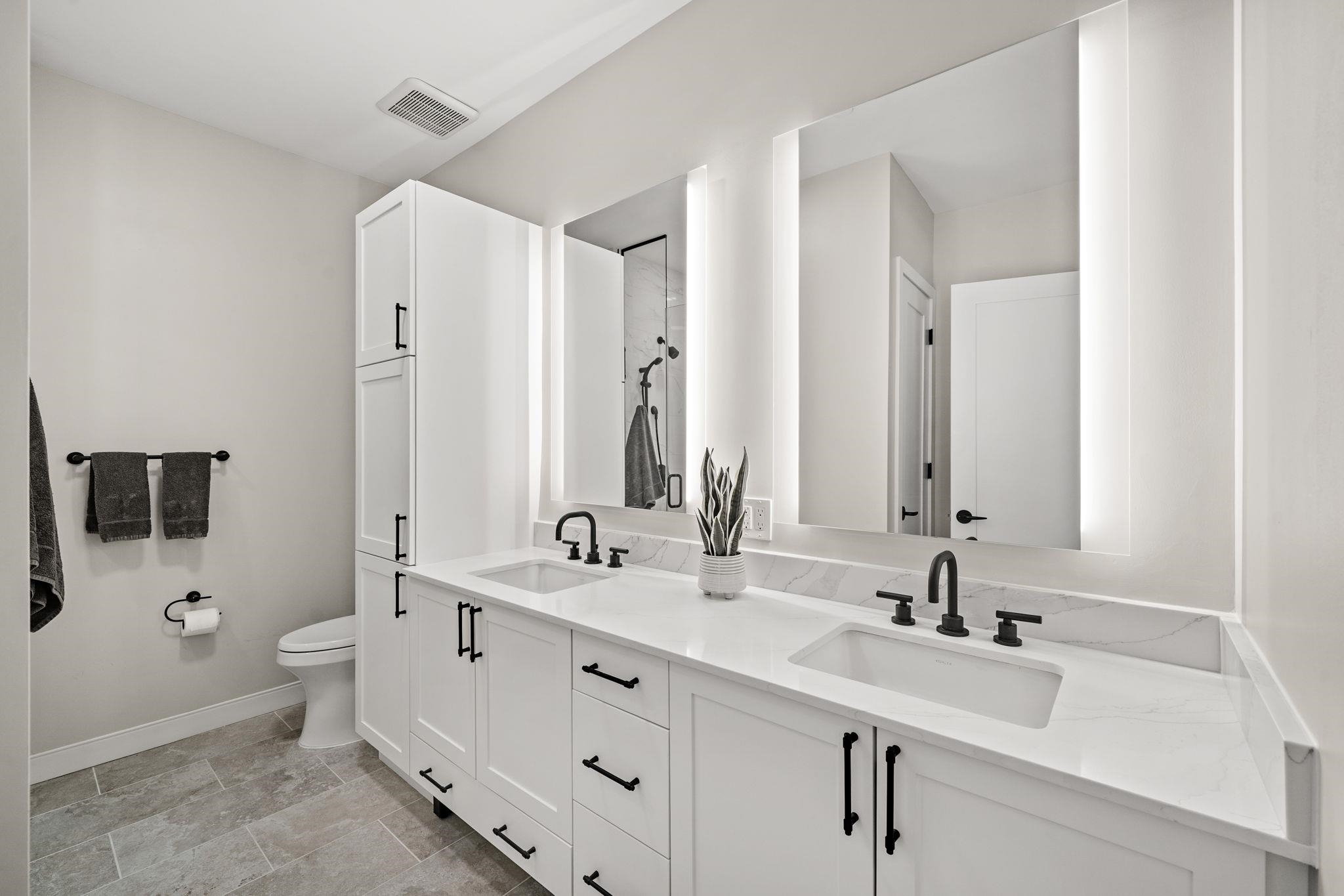18 Artisan Drive Unit: 211