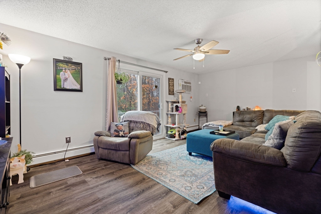 5 Birchwood Pt # 303