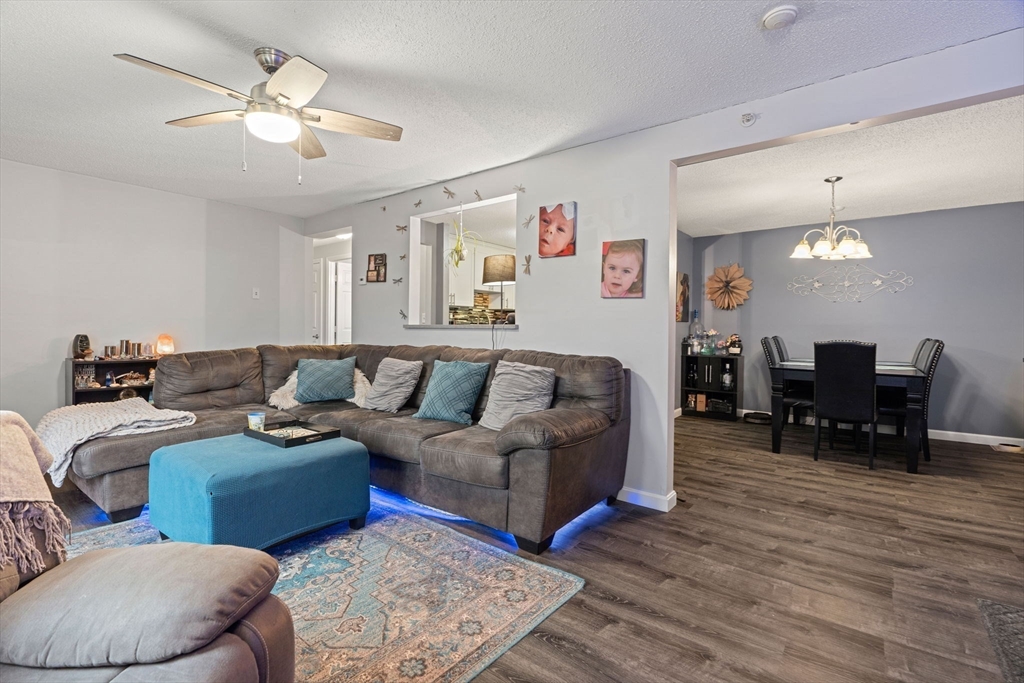 5 Birchwood Pt # 303