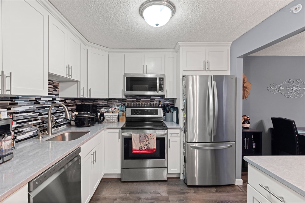 5 Birchwood Pt # 303