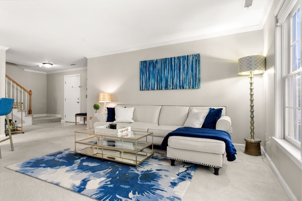 1 Riverview Blvd # 203 Unit: 2-203