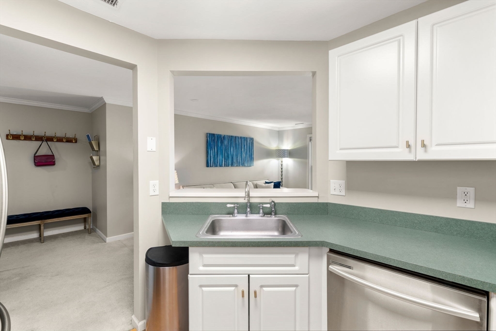 1 Riverview Blvd # 203 Unit: 2-203