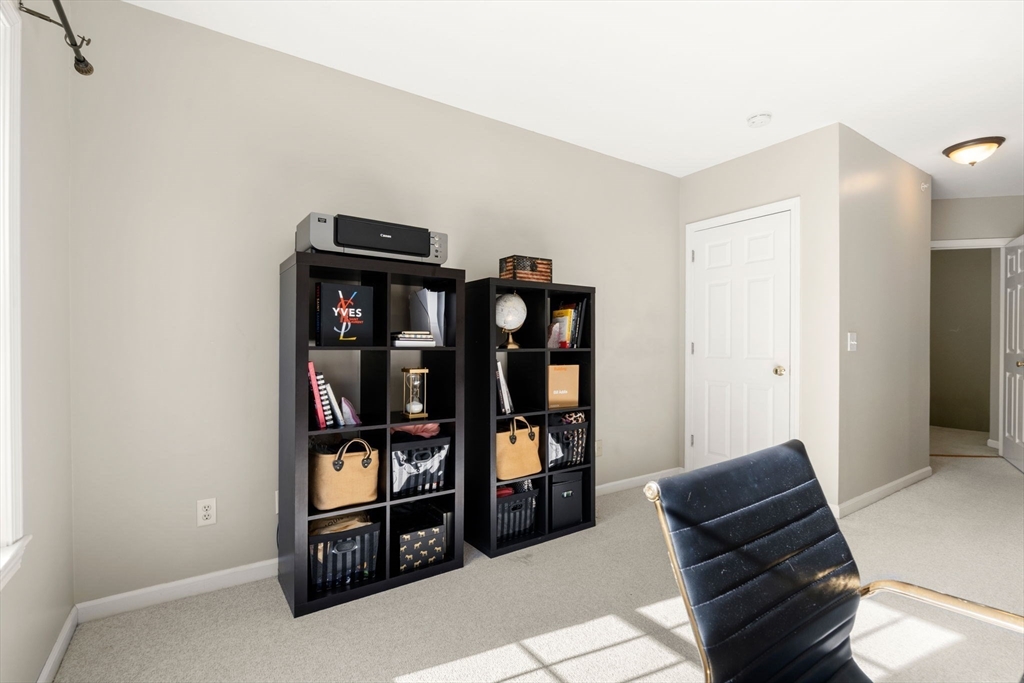 1 Riverview Blvd # 203 Unit: 2-203
