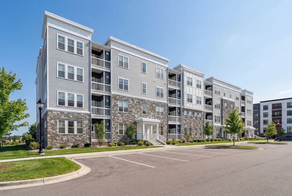 2 Stratton Dr # 102