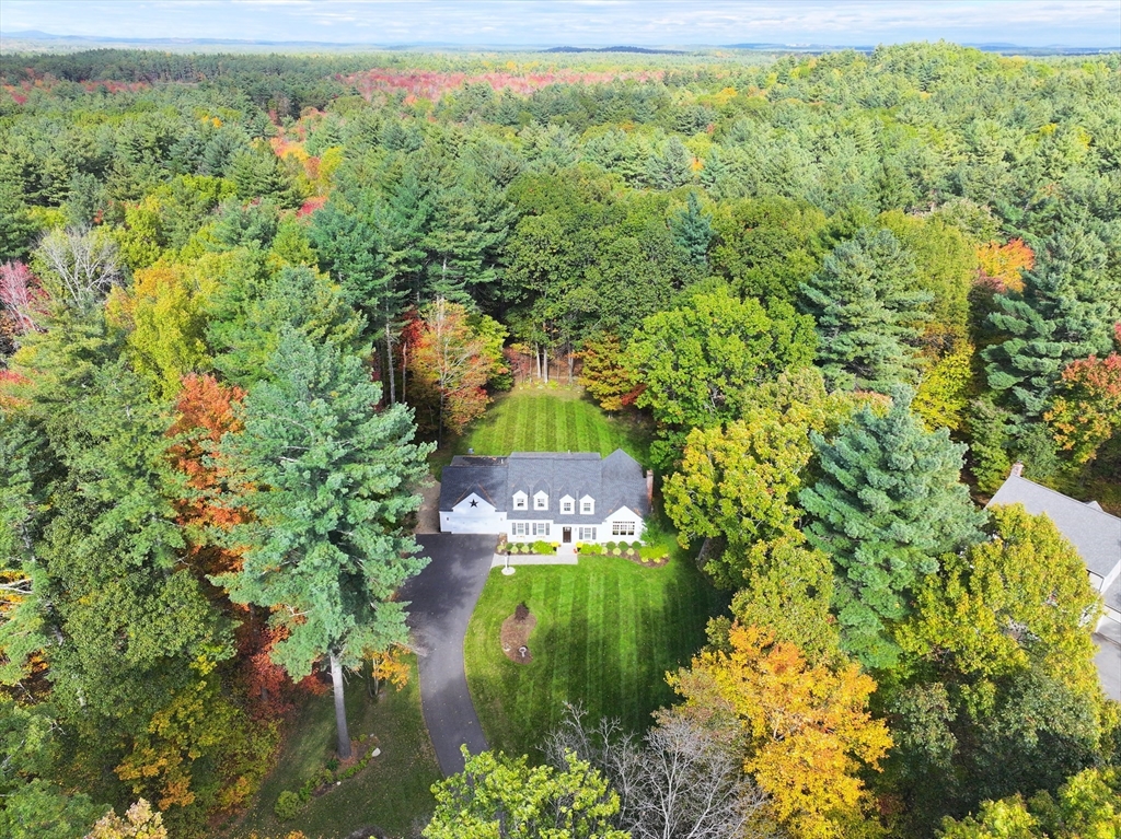 53 Mclains Woods Rd