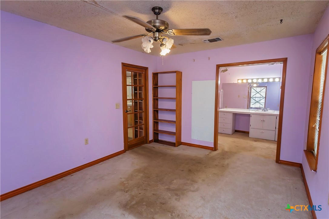 120 Crescent Drive