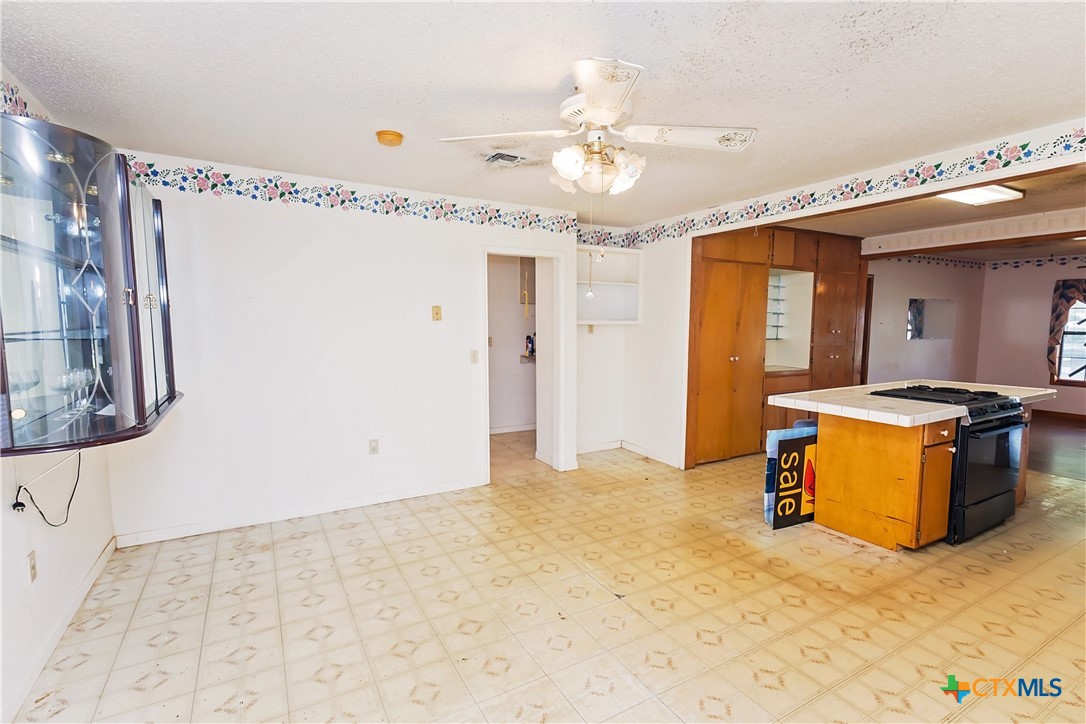 120 Crescent Drive