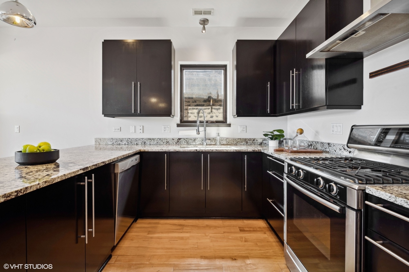 1840 N Damen Avenue Unit: 3S