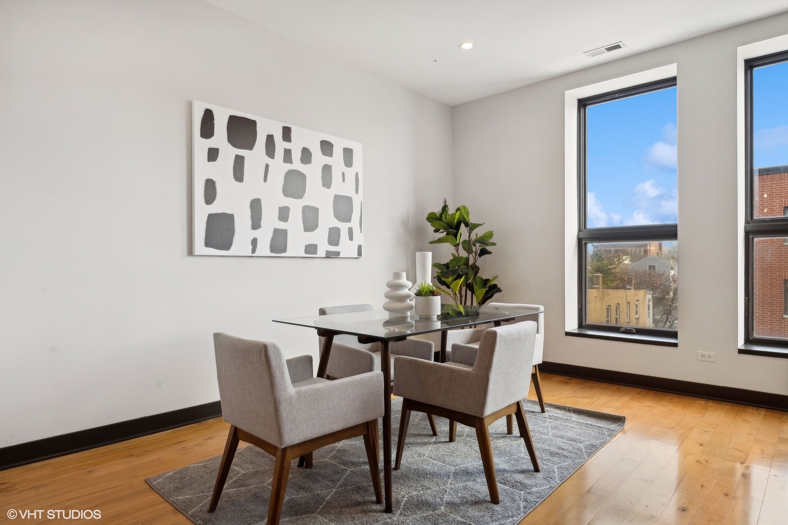 1840 N Damen Avenue Unit: 3S