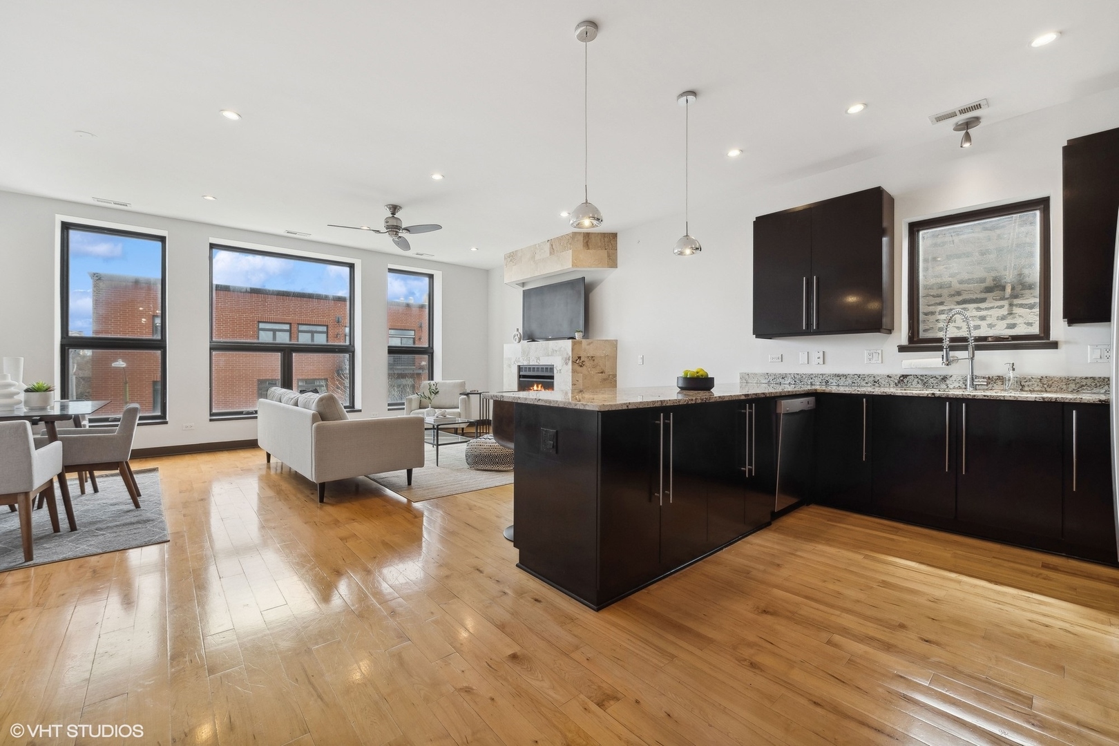 1840 N Damen Avenue Unit: 3S