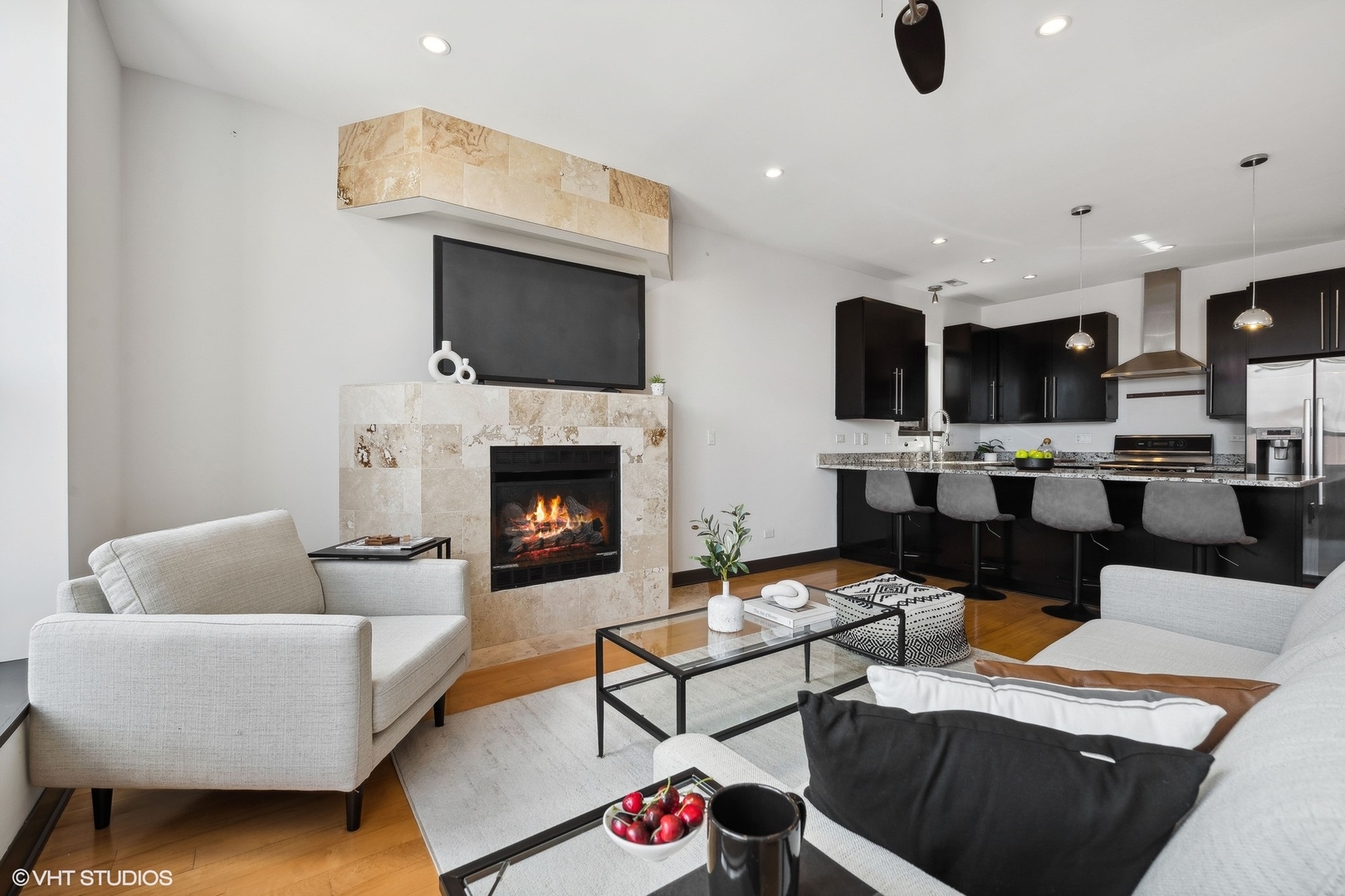 1840 N Damen Avenue Unit: 3S