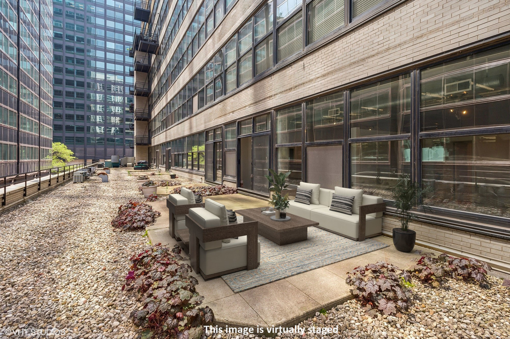 130 S Canal Street Unit: 210
