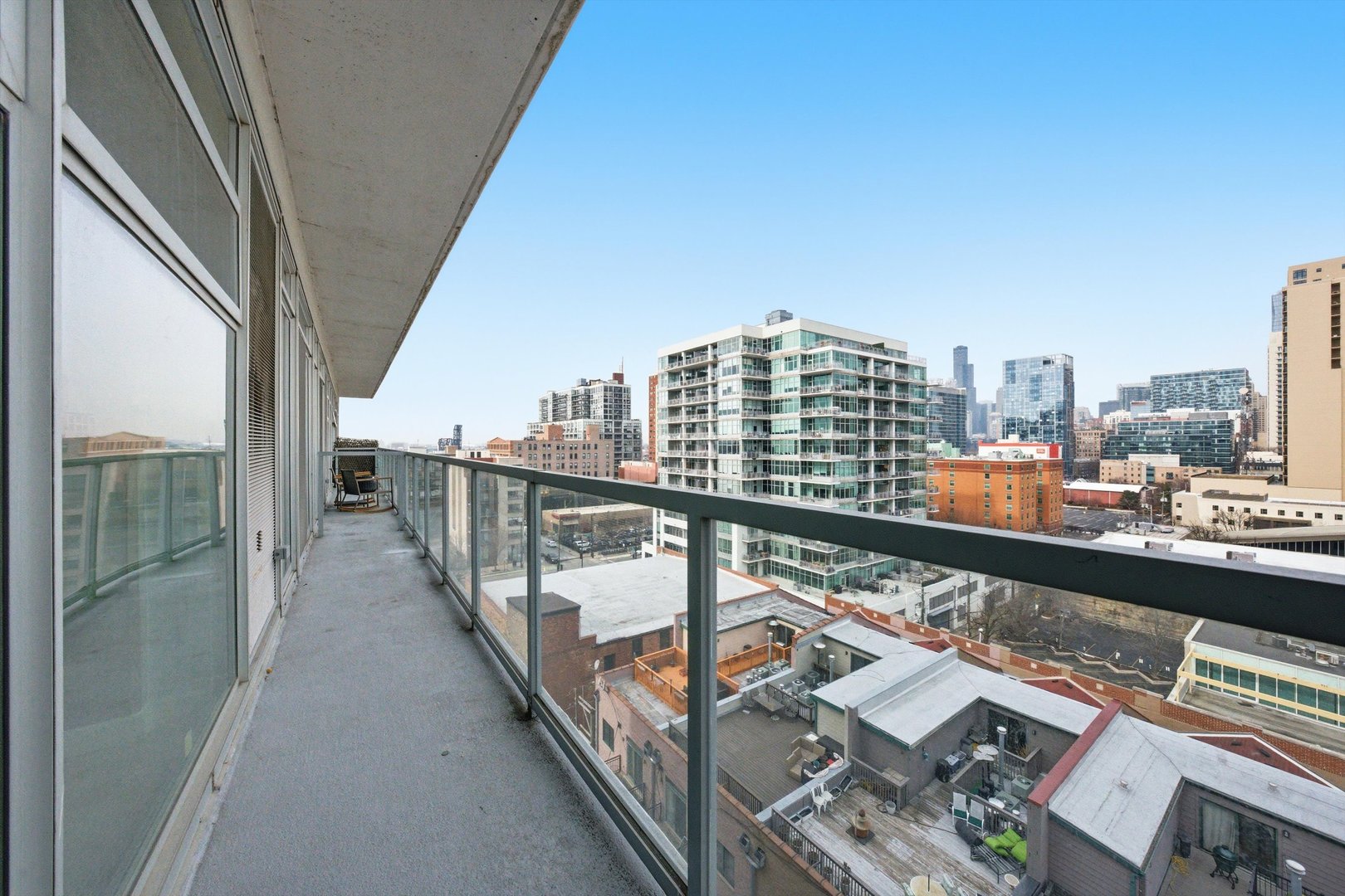 1620 S Michigan Avenue Unit: 903