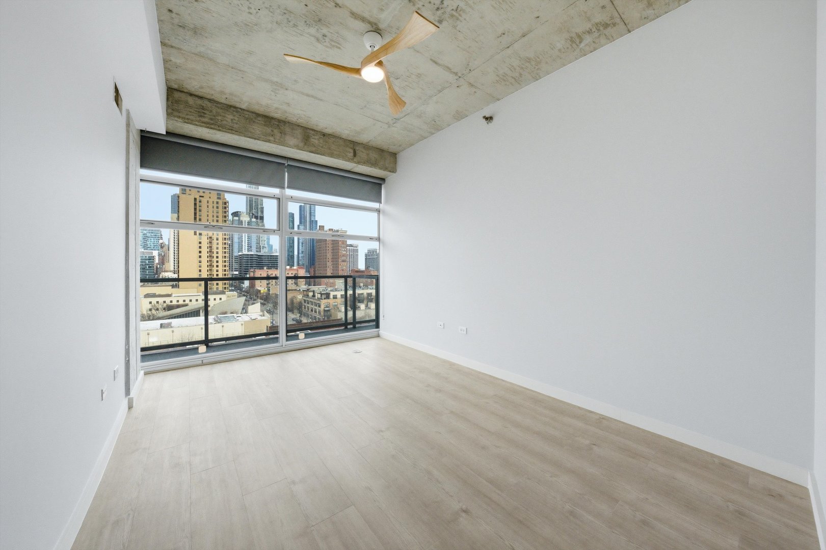 1620 S Michigan Avenue Unit: 903