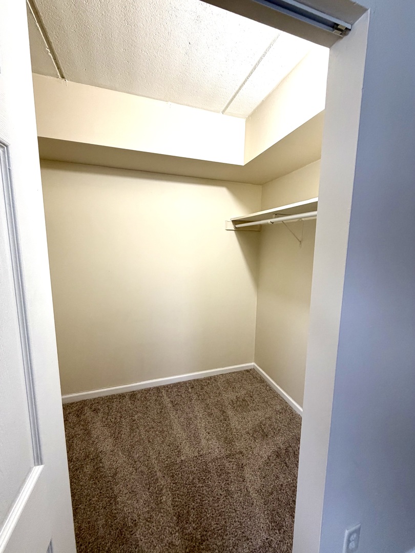 1133 Royal Saint George Drive Unit: 108