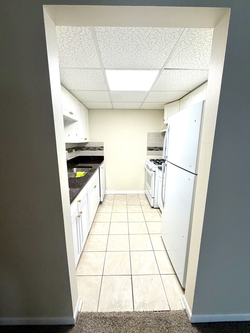 1133 Royal Saint George Drive Unit: 108