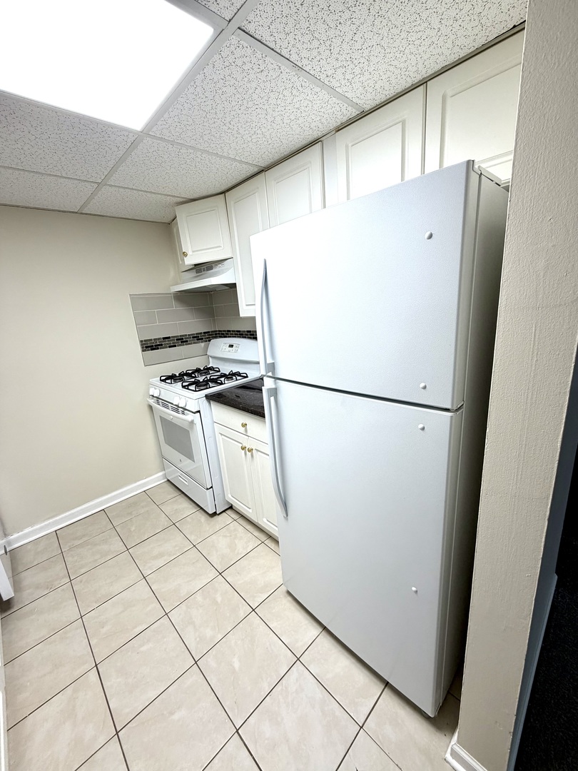 1133 Royal Saint George Drive Unit: 108