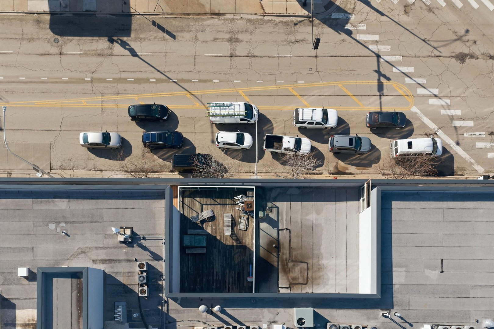 1610 W Fullerton Avenue Unit: 207