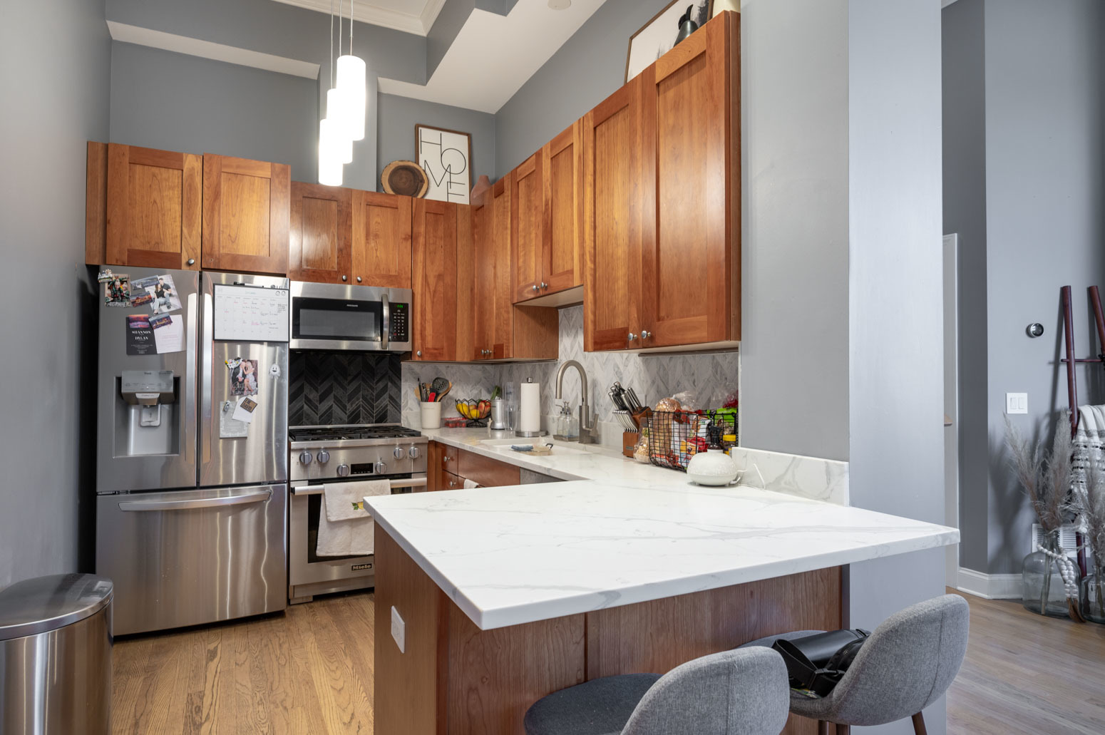 4662 N Winthrop Avenue Unit: 3N