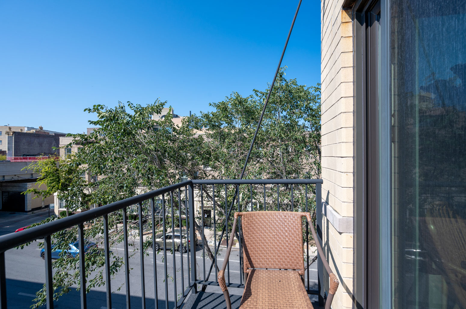 4662 N Winthrop Avenue Unit: 3N