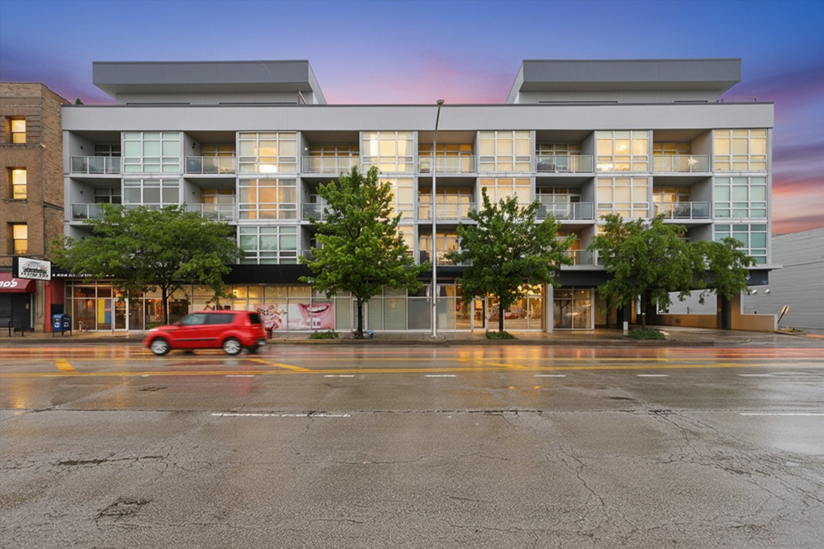 1610 W Fullerton Avenue Unit: 403