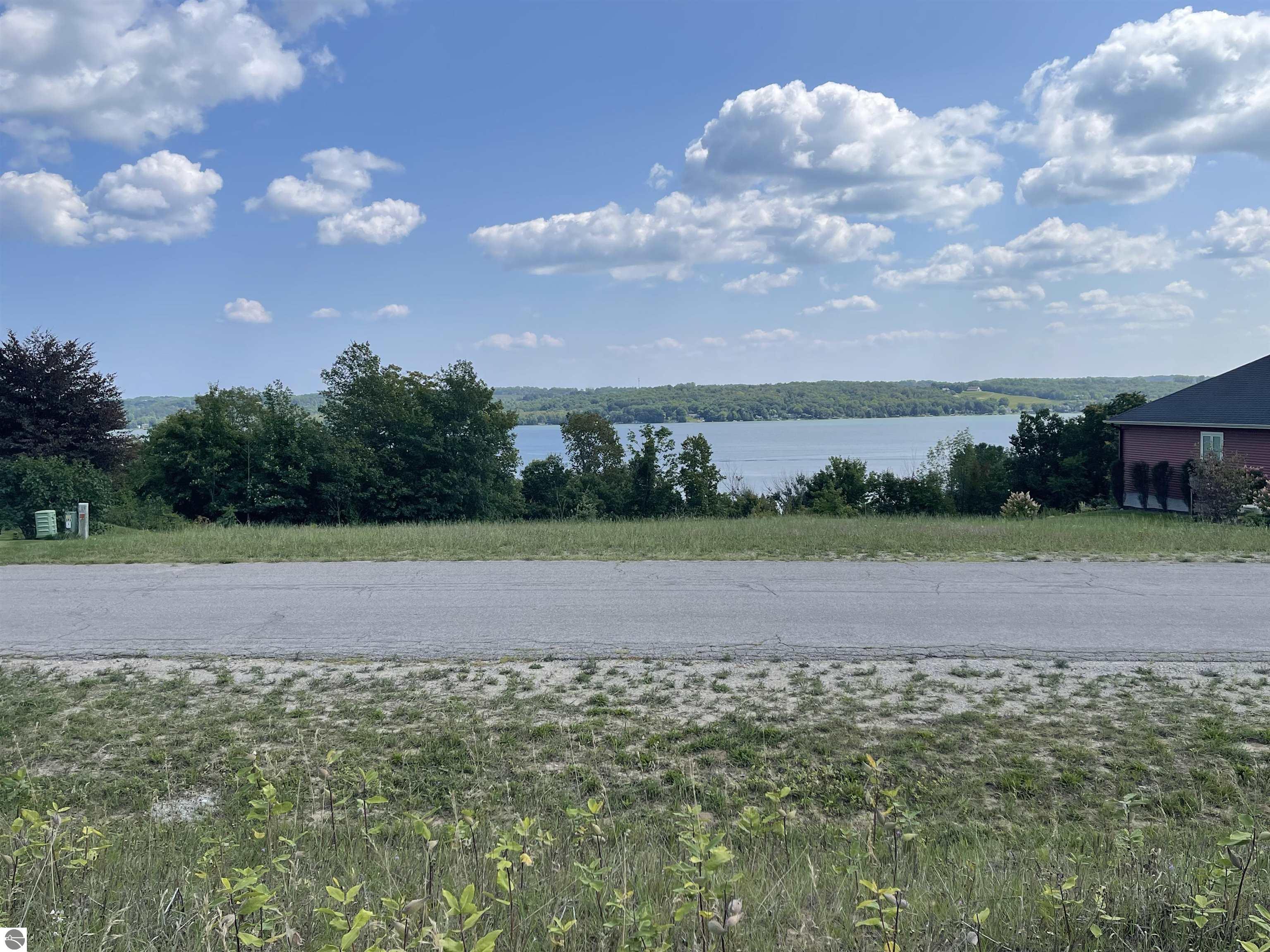 Lot 20 S Cedarview Lane