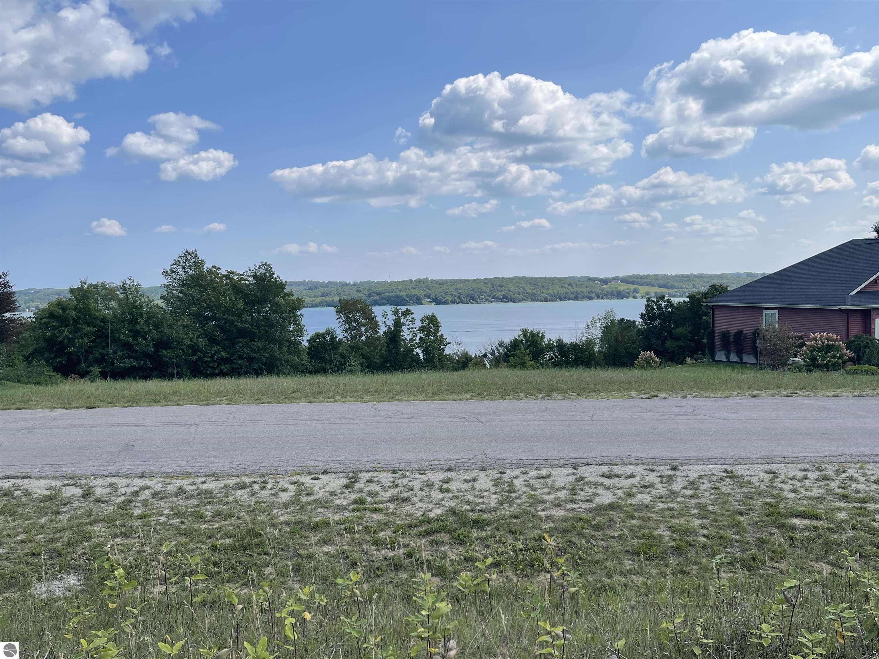 Lot 20 S Cedarview Lane