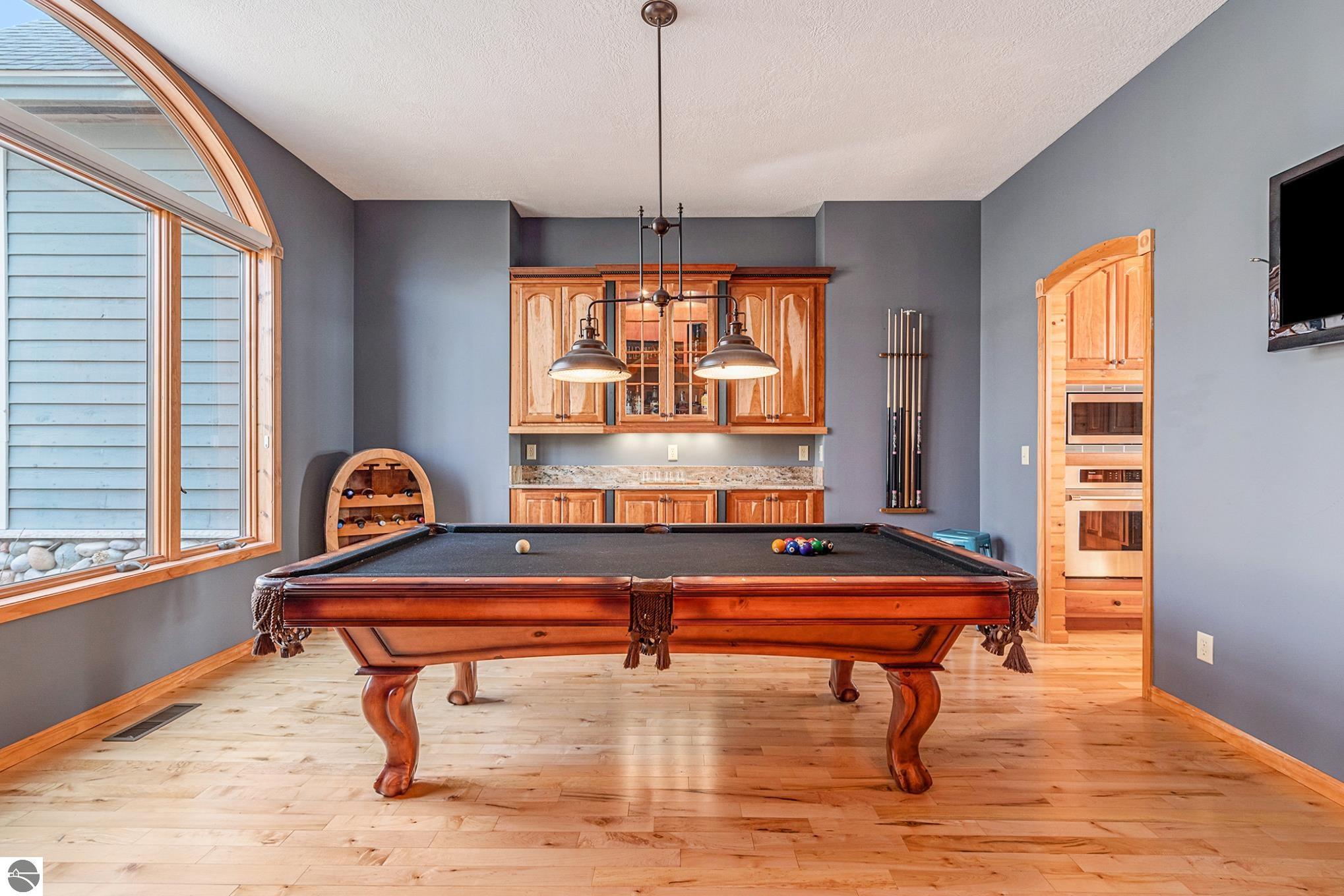 8223 Wallen Lane