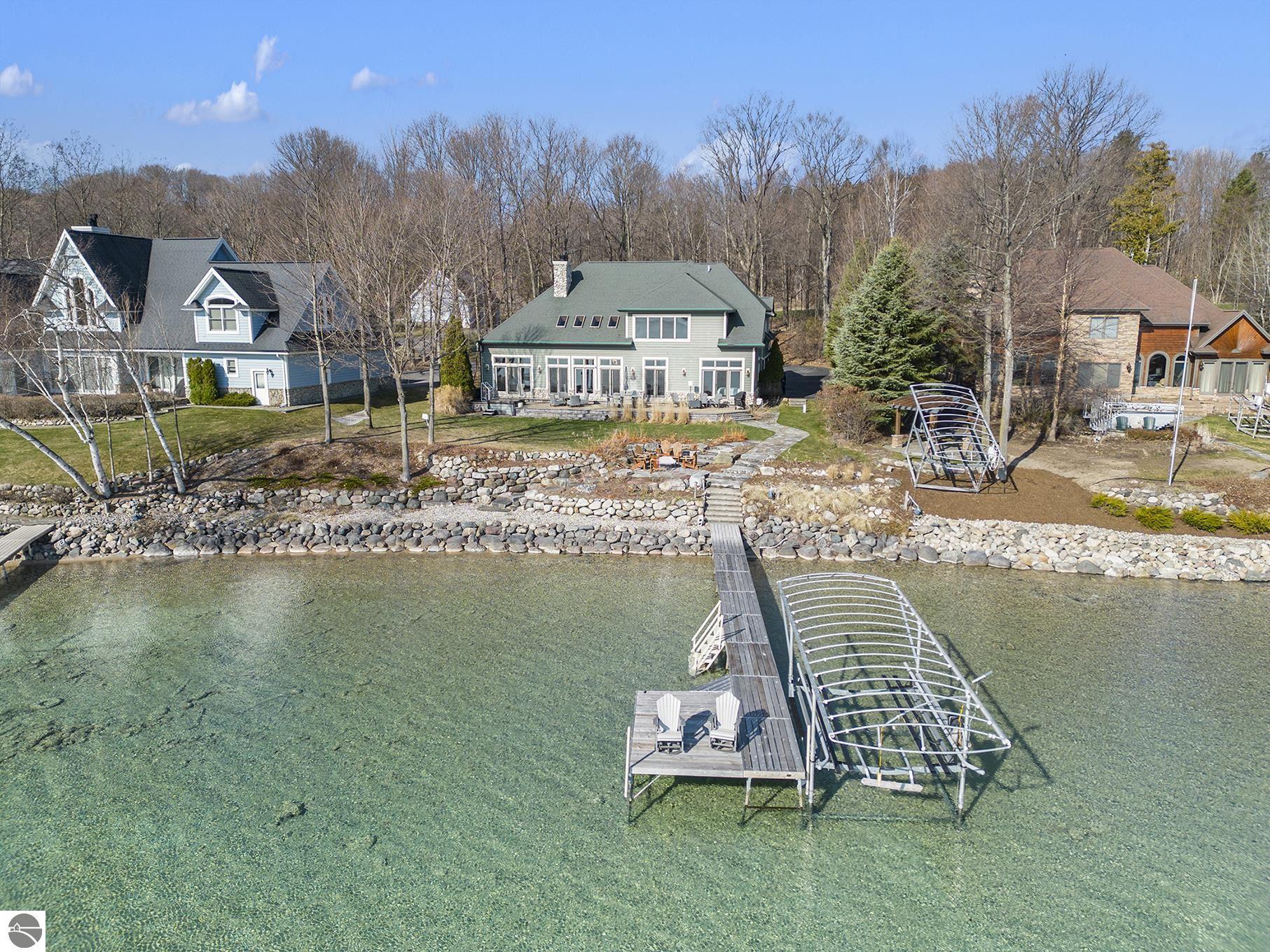 8223 Wallen Lane