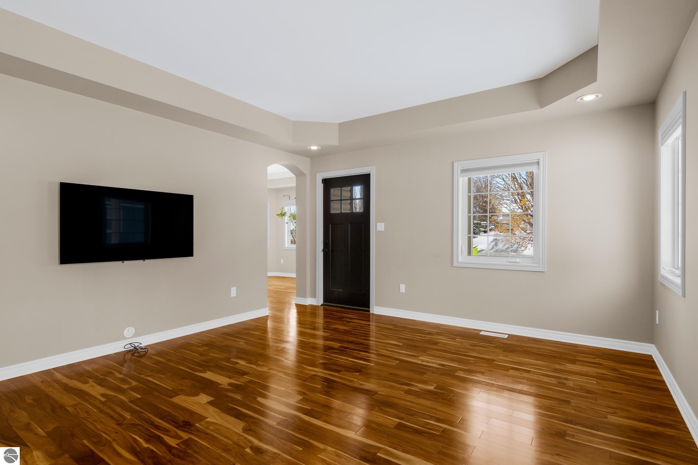 5432 Ravenhurst Drive