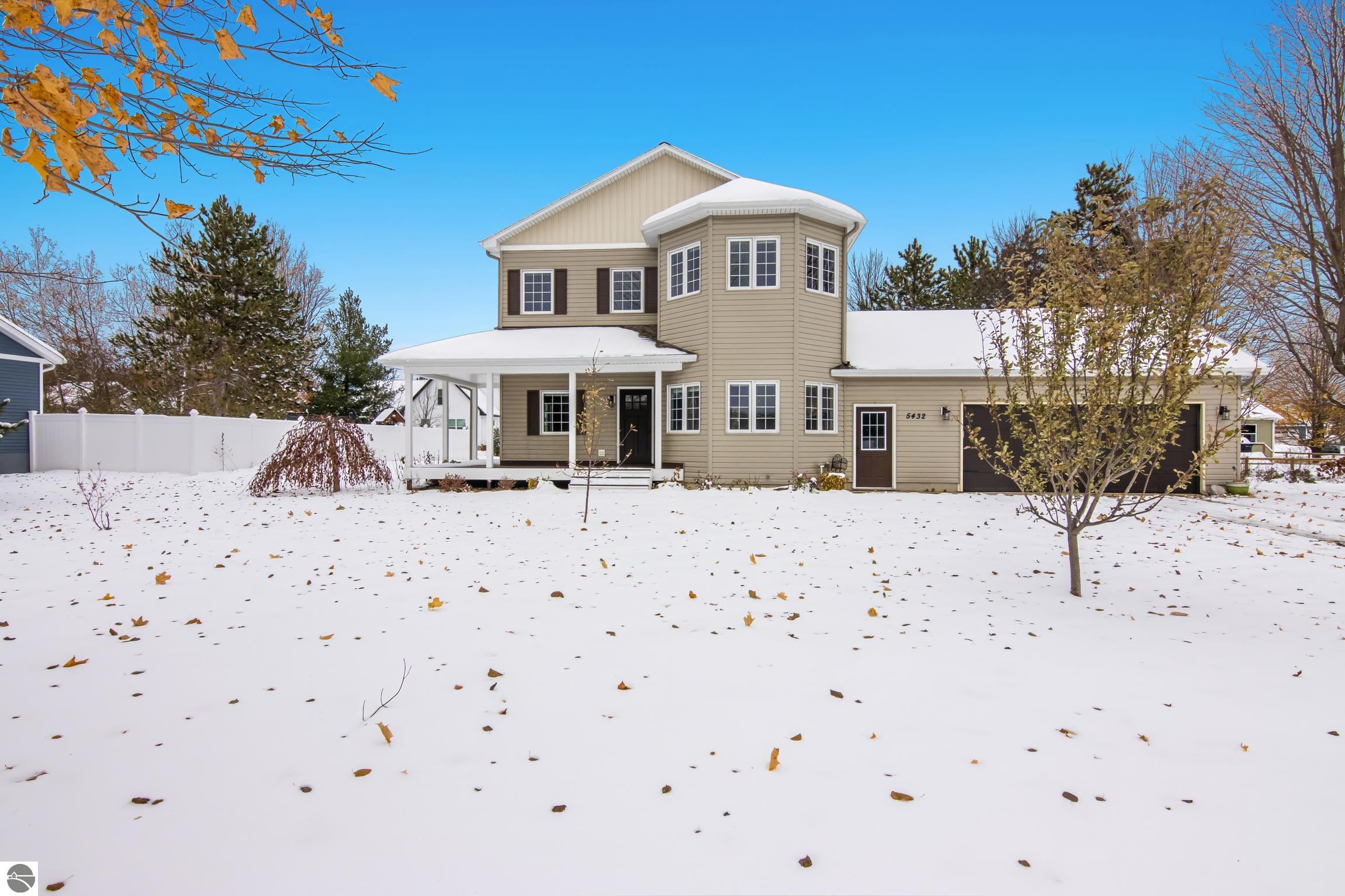 5432 Ravenhurst Drive