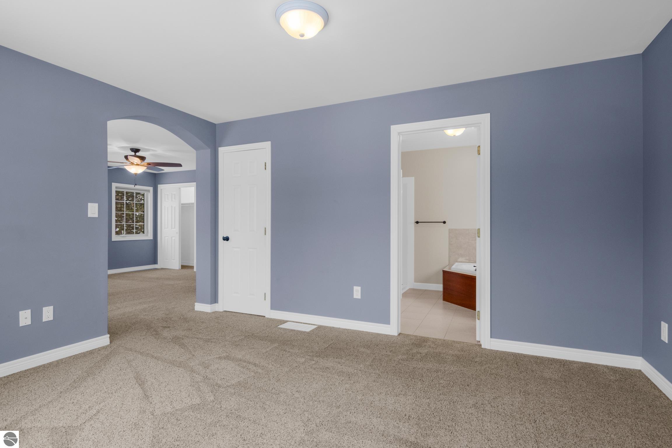 5432 Ravenhurst Drive