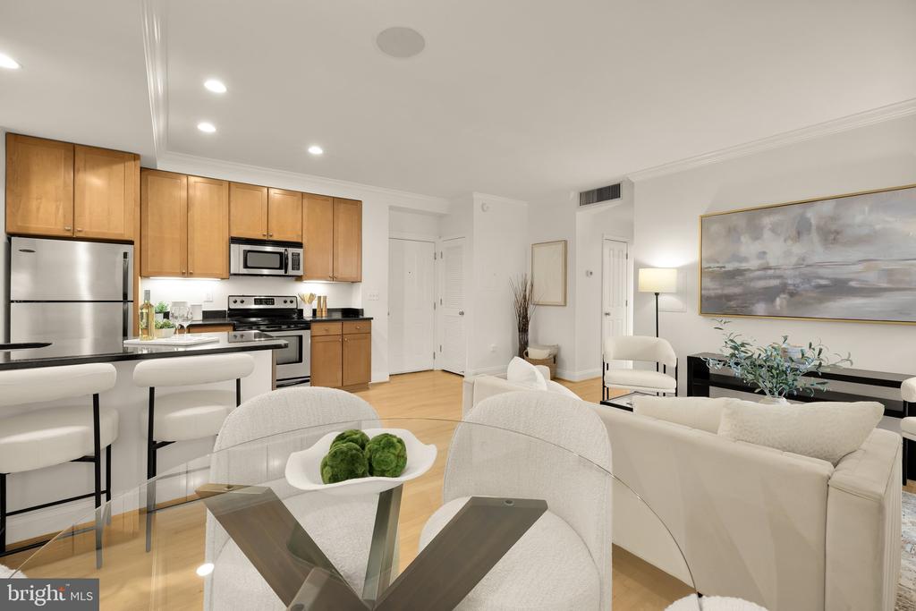 1701 16TH STREET NW 822