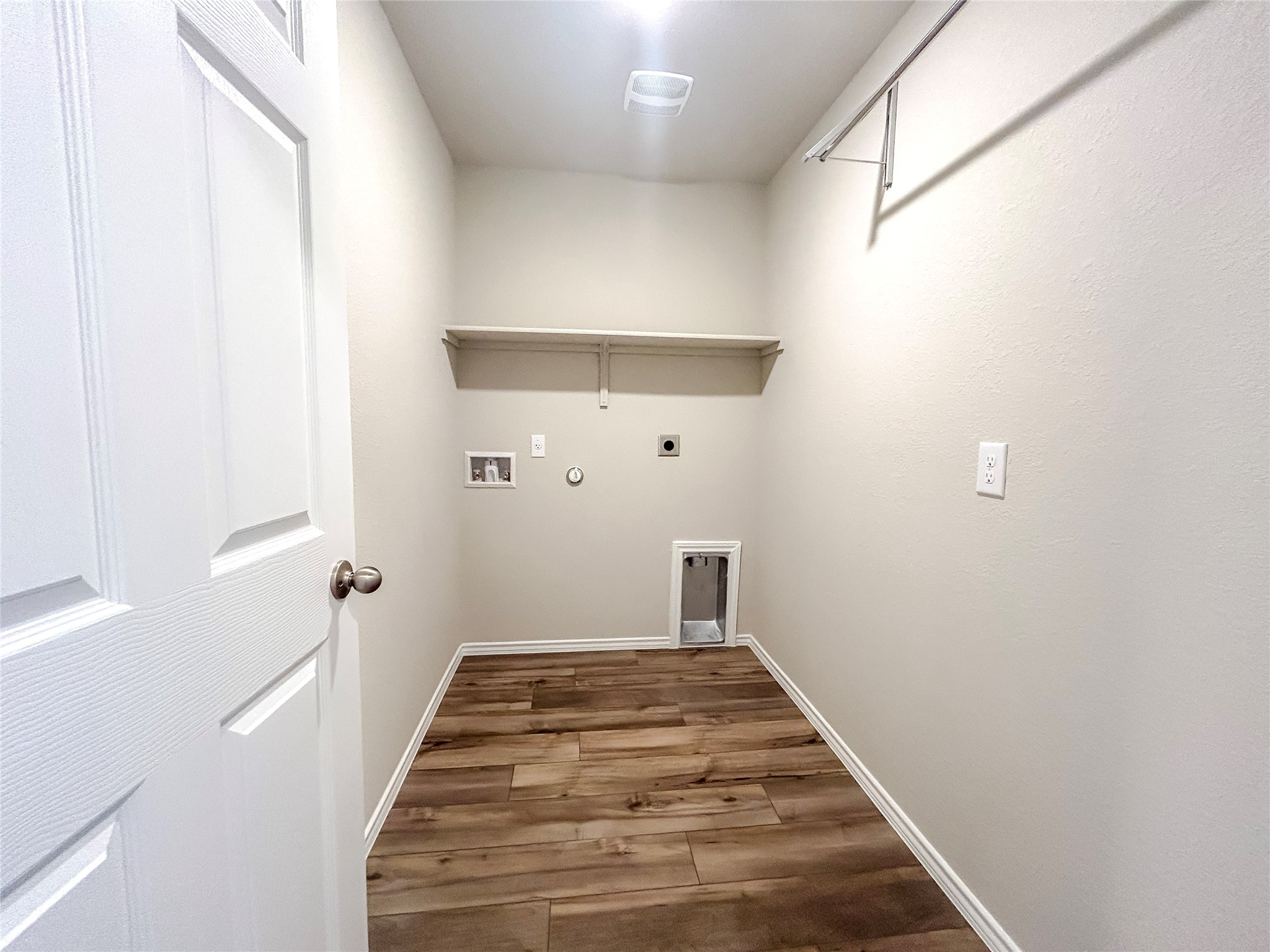7208 Canadian Drive