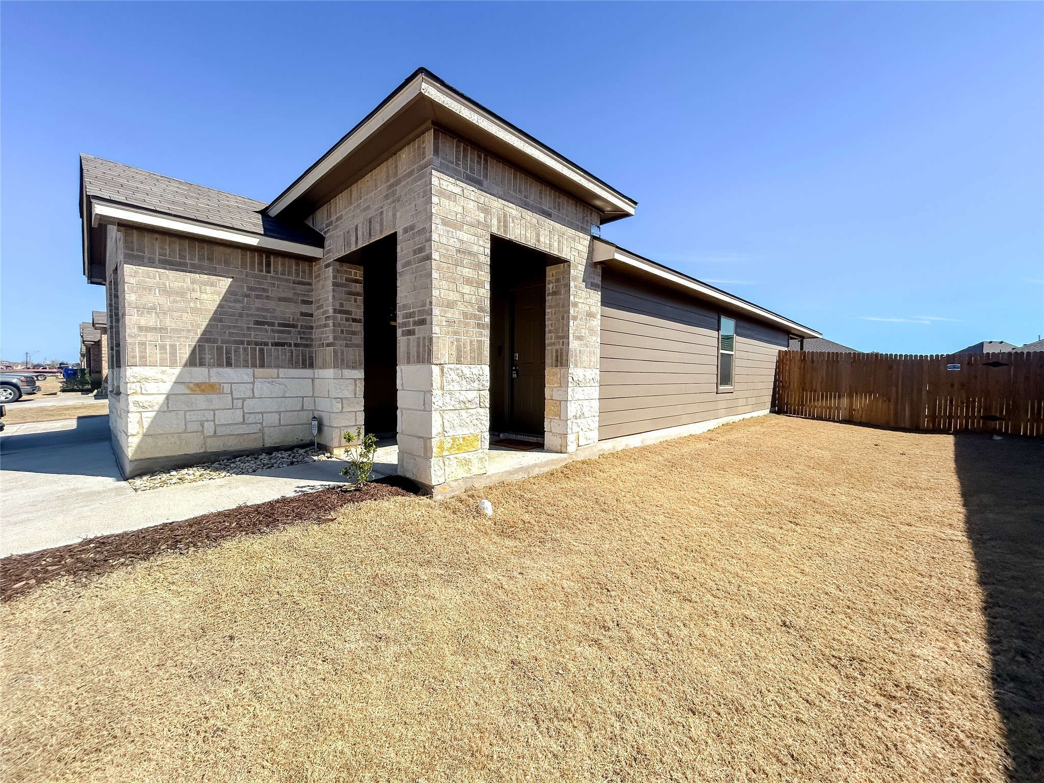 7208 Canadian Drive